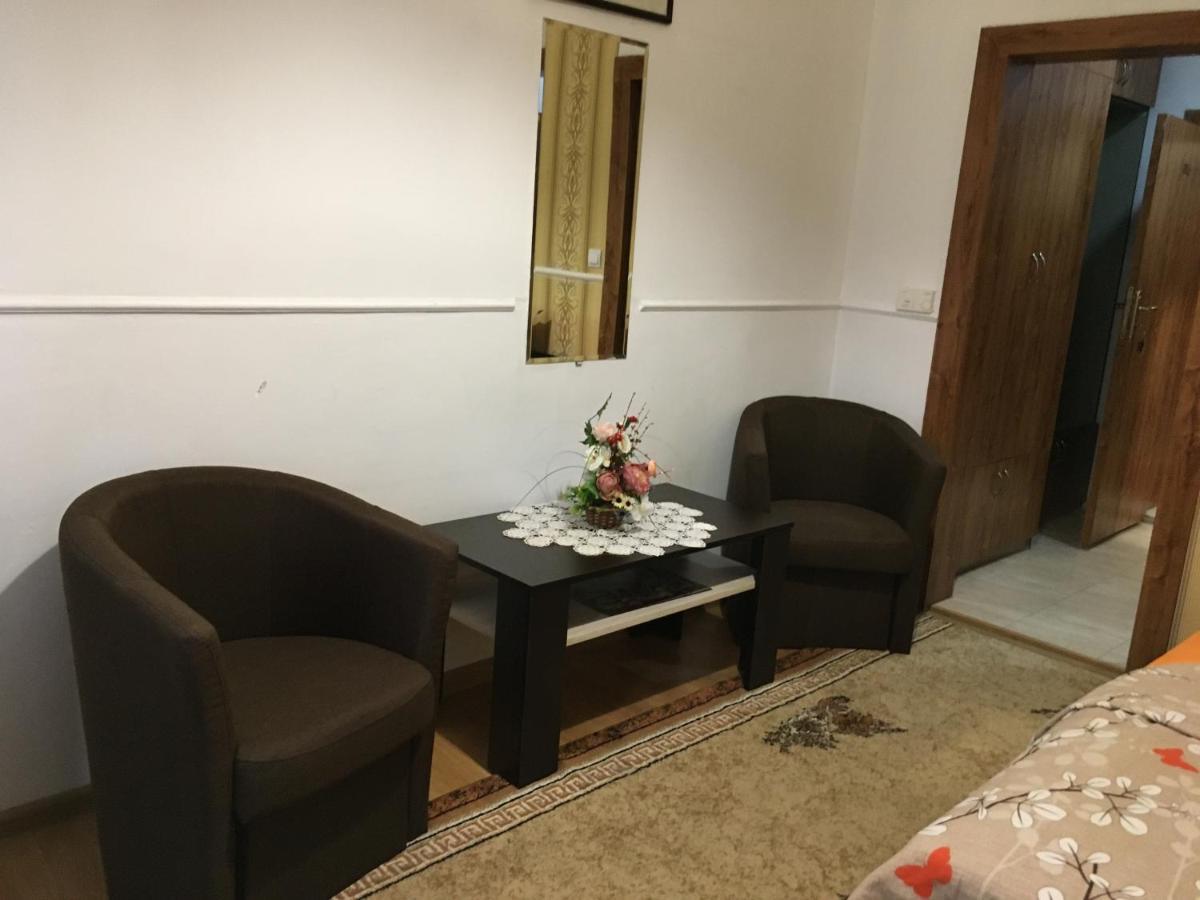 فندق Danubian فيدين المظهر الخارجي الصورة