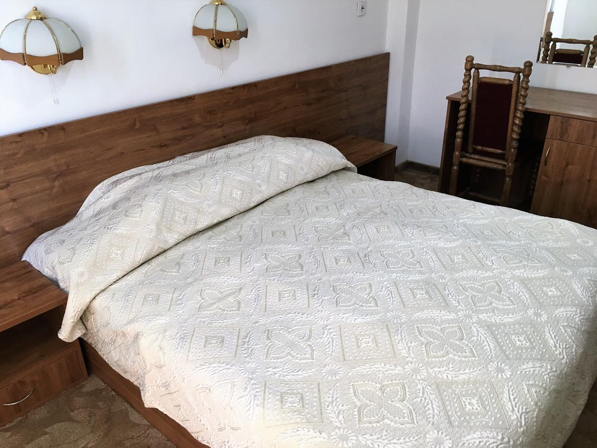 فندق Danubian فيدين المظهر الخارجي الصورة