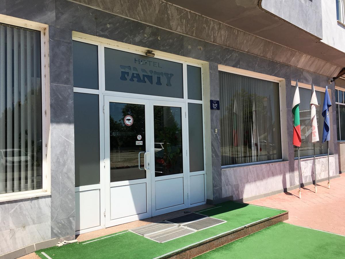 فندق Danubian فيدين المظهر الخارجي الصورة